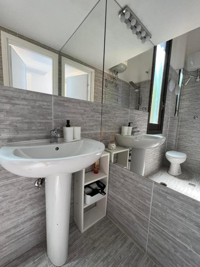 Apartamento Surf House Lido di Ostia Exterior foto